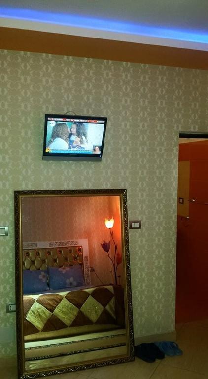 Hotel Buza New Shtoj Quarto foto